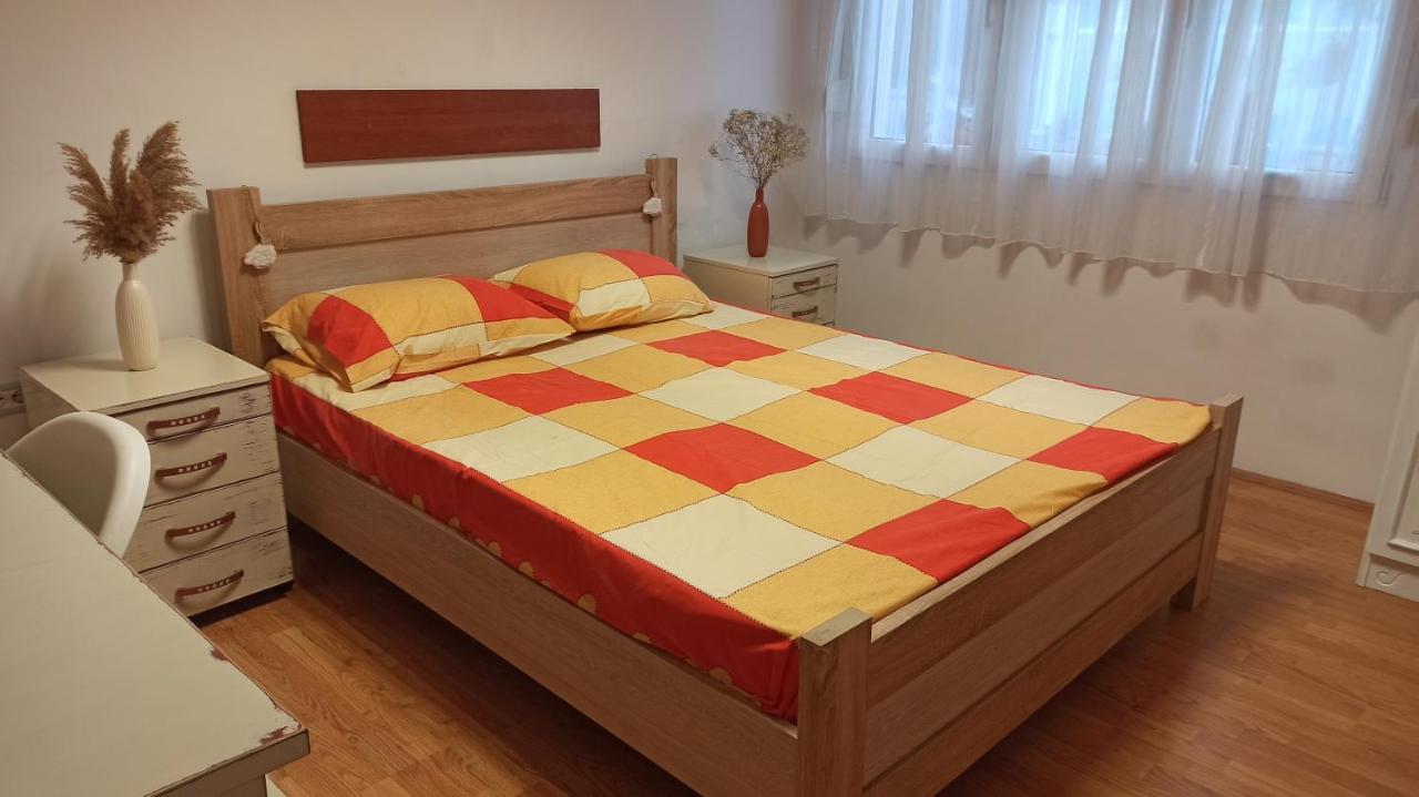 Martha'S Place - Preko Morace Podgorica Luaran gambar